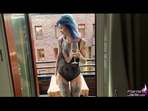 ❤️ Enorme ti fi souse ak yon Gulp ak mèrdik pasyone anba syèl la louvri ️ Slope nan nou ☑